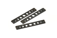 Siyah Dikdörtgen Charm, 2 Delikli 10 Çekiçlenmiş Oksitlenmiş Siyah Pirinç Ay Evreleri Charm'ı, Damgalama Boşlukları (40x6x0,80 mm) M01515 H0209