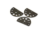 Siyah Yıldız Charm, 1 Delikli 8 Oksitlenmiş Siyah Pirinç Ay Evreleri Charm (22x14x0,80 mm) M01545