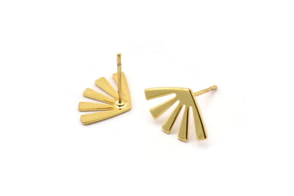 Gold Sun Earring, 8 Gold Plated Brass Rising Sun Flag Stud Earrings (15x9x0.60mm) D958 A1242 Q0272