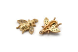 Gold Bee Charm, Gold Plated Bee, Cubic Zircon, 2 CZ Pave Bee Charms, Zircon Charm Pendants With 1 Loop (16x16mm) SY0238