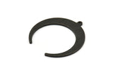 Siyah Ay Tılsımı, 1 Döngülü 6 Dokulu Oksitlenmiş Siyah Pirinç Hilal Ay Tılsımı (28x27x1mm) M02224