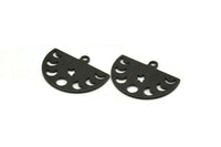 Siyah Yıldız Charm, 1 Döngülü 8 Dokulu Oksitlenmiş Siyah Pirinç Ay Evreleri Charm'ı (22x17x0,80 mm) M01567