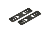 Siyah Dikdörtgen Charm, 1 Delikli 6 Oksitlenmiş Siyah Pirinç Ay Evreleri Charm'ı (40x10x0,80 mm) M01825