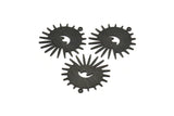 Siyah Güneş Tılsımı, 1 Döngülü 4 Dokulu Oksitlenmiş Siyah Pirinç Güneş ve Göz Tılsımı, Bulgular (29x28x0,80 mm) M02005