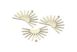 Silver Sun Charm, 6 Antique Silver Plated Brass Sun Charms With 1 Loop (22x30x0.80mm) M02268