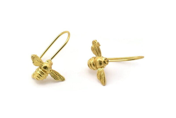 Brass Fly Earring, 8 Raw Brass Fly Stud Earrings, Findings (17x9x0.70mm) N1194