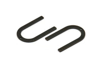 Siyah U Şeklinde Tılsım, 1 Delikli 12 Oksitlenmiş Siyah Pirinç U Şeklinde Tılsım (26x17x0,80 mm) M02082