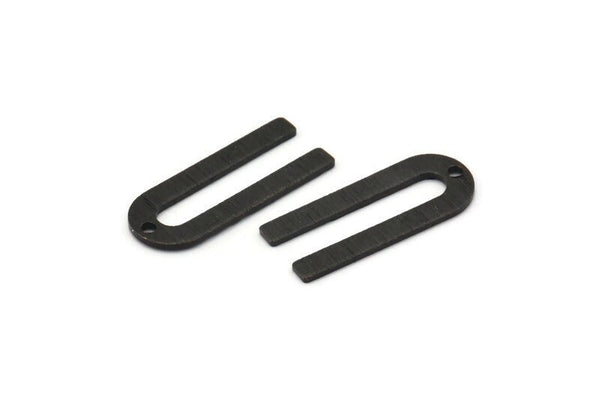 Siyah U Şeklinde Tılsım, 1 Delikli 12 Dokulu Oksitlenmiş Siyah Pirinç U Şeklinde Tılsım (22x9x0,80 mm) M02096