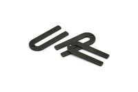 Siyah U Şeklinde Tılsım, 1 Delikli 12 Dokulu Oksitlenmiş Siyah Pirinç U Şeklinde Tılsım (22x9x0,80 mm) M02096