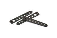 Siyah Ay Tılsımı, 1 Delikli 12 Dokulu Oksitlenmiş Siyah Pirinç Ay Evreleri Tılsımı (35x6x5x0,80 mm) M02347