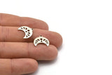 Silver Moon Charm, 12 Antique Silver Plated Brass Crescent Moon Phases Charms With 1 Loop And 1 Hole (15x9x1mm) M01993 H0972
