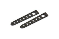 Siyah Ay Tılsımı, 1 Delikli 12 Dokulu Oksitlenmiş Siyah Pirinç Ay Evreleri Tılsımı (35x6x5x0,80 mm) M02347