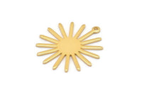 Gold Sun Charm, 4 Gold Plated Brass Sun Charms With 1 Loop (27x0.80mm) A1727 M01676