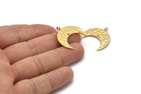 Hammered Crescent Pendant, 2 Gold Plated Brass Hammered Crescent Pendants With 1 Loop and 1 Hole (25x10x1mm) U146 Q0358