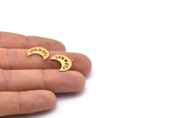 Gold Moon Charm, 6 Textured Gold Plated Brass Crescent Moon Phases Charms With 1 Loop (15x9x1mm) M01848
