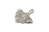 Ginkgo Yaprağı Kolye, 4 Antik Gümüş Kaplama Pirinç Yaprak Tılsımı (26x25mm) N0393 H0129