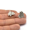 Silver Bird Earring, 2 Antique Silver Plated Brass Bird Stud Earrings (19x16x1.5mm) N1715