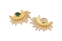 Moon and Sun, 1 Gold Plated Brass Crescent Moon and Semi Sun Ethnic Pendant With 2 Loops and 11mm Pad, Charms (47x33x1.2mm) BS 1952