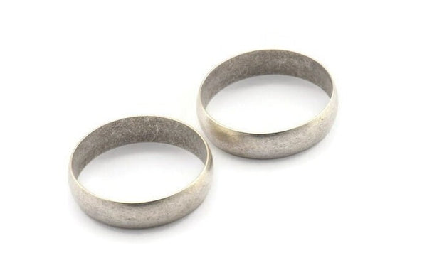 Silver Circle Connectors, 2 Antique Silver Plated Brass Circle Connectors (35x1.5x8mm) D1458