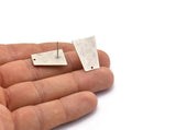 Silver Trapezoid Earring, 4 Antique Silver Plated Brass Trapezoid Stud Earrings With 1 Hole (22x17x11x0.60mm) D1026 A1830