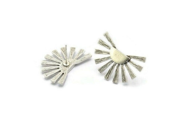 Silver Sun Earring, 2 Antique Silver Plated Brass Rising Sun Flag Stud Earrings (26x14x1.5mm) N1524