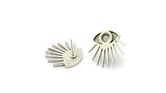 Silver Eye Earring, 2 Antique Silver Plated Brass Eye Stud Earrings (20x22x2mm) N1513