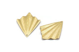 Brass Fan Charm, 12 Raw Brass Textured Fan Shaped Charm Earrings With 1 Hole, Findings (35x27x0.50mm) D0821