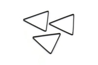 Black Triangle Charm, 50 Oxidized Brass Black Triangle Charms (24x0.6x0.9mm) D0065 S446
