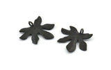Siyah Yaprak Tılsımı, 1 Halkalı 4 Oksitlenmiş Siyah Pirinç Yaprak Kolye, Bulgular (26x20x2mm) U142