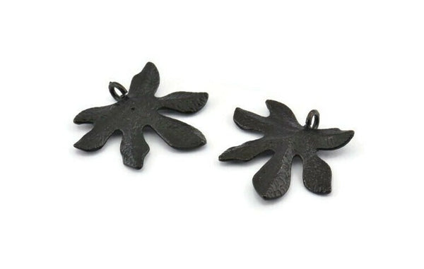 Siyah Yaprak Tılsımı, 1 Halkalı 4 Oksitlenmiş Siyah Pirinç Yaprak Kolye, Bulgular (26x20x2mm) U142