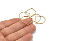D Shape Rings, 24 Raw Brass D Shape Connectors, Rings  (19x19x1mm) BS 2329