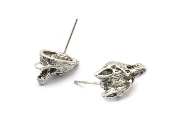 Silver Wolf Earring, 2 Antique Silver Plated Brass Wolf Stud Earrings (18x11mm) N1547