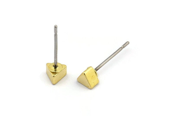 Brass Triangle Earring, 12 Raw Brass Tiny Triangle Shaped Stud Earrings (4x2.5mm) Y073 A1841