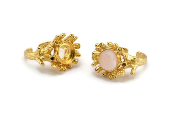 The Queen Ring Settings, 1 Gold Plated Queen Ring Setting with Pad Size 10mm U043 Q0249