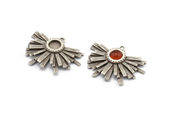 Silver Sun Charm, 2 Antique Silver Plated Brass Pendants With 1 Loop - Pad Size 6mm (23x32mm) N0726