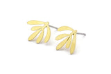 Brass Leaf Earring, 10 Raw Brass Leaf Stud Earrings (12x13x0.60mm) A3025