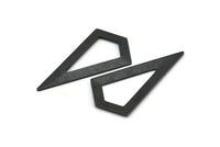 Siyah Üçgen Kolye, 3 Oksitlenmiş Pirinç Siyah Üçgen Kolye, Tılsımlar, Küpeler (38x20x0,8 mm) U148 S742