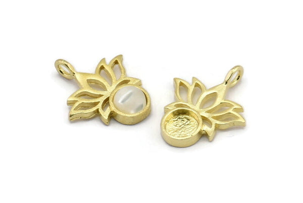 Brass Flower Charm, Raw Brass  Lotus Flower Charms With 1 Loop - Pad Size 6mm (21x17mm) N2074