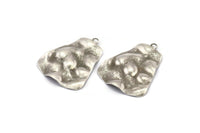 Silver Trapezoid Charm, 6 Antique Silver Plated Brass Trapezoid Charms With 1 loop, Earrings, Pendants, Findings (33x27x0.60mm) D0757 H0805