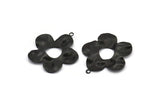 Black Daisy Charm, 4 Oxidized Black Brass Daisy Charms With 1 Loop (33x30x0.60mm) D849