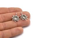 Silver Star Charm, 4 Antique Silver Plated Brass Star Charms With 1 Loop - Pad Size 6x8mm (21x17mm) N2069 H1470