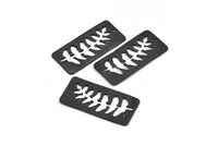 Siyah Yaprak Tılsımı, 1 Delikli 2 Dokulu Oksitlenmiş Siyah Pirinç Dikdörtgen Tılsım, Kolye Uçları (38x19mm) V100