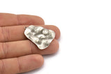 Silver Trapezoid Charm, 6 Antique Silver Plated Brass Trapezoid Charms With 1 loop, Earrings, Pendants, Findings (33x27x0.60mm) D0757 H0805