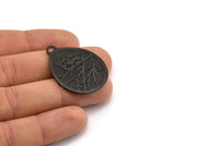 Siyah Baykuş Tılsımı, 1 Oksitlenmiş Pirinç Siyah Baykuş Dokulu Damla Şeklinde Tılsım, 1 Döngü, Boşluklar (38x28,5x0,8 mm) E215 S776