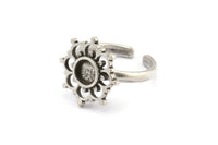 Silver Ring Settings, 2 Antique Silver Plated Brass Flower Rings With 1 Round Shaped Stone Setting - Pad Size 6mm N2101 H1414