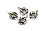 Silver Flower Charm, 4 Antique Silver Plated Brass Flower Charms With 1 Loop - Pad Size 6x8mm (15mm) N2065 H1477
