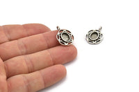 Silver Flower Charm, 4 Antique Silver Plated Brass Flower Charms With 1 Loop - Pad Size 6x8mm (15mm) N2065 H1477