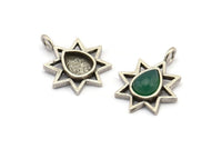 Silver Star Charm, 4 Antique Silver Plated Brass Star Charms With 1 Loop - Pad Size 6x8mm (21x17mm) N2069 H1470