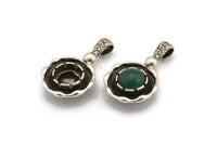 Silver Flower Charm, 4 Antique Silver Plated Brass Charms with 1 Loop - Pad Size 8mm (27x16x5.5mm) U080