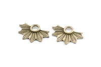 Silver Badge Charm, 2 Antique Silver Plated Brass Rosette Charms, Pendants, Earrings, Findings (33x21mm) N0786